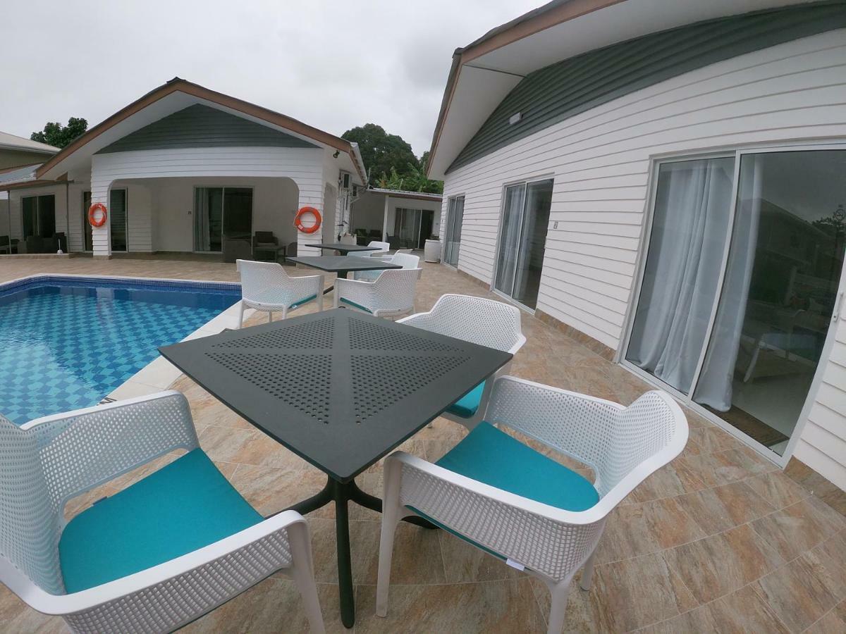 Hotel Plein Soleil Grand Anse  Exterior foto